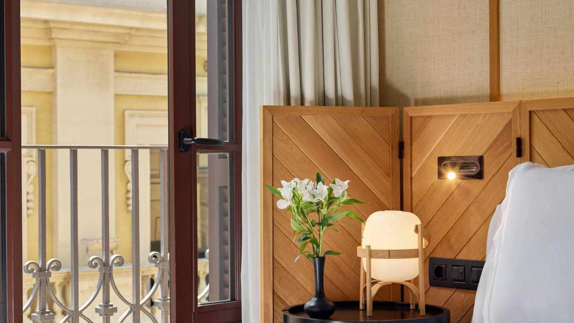 ****  H10 Madison 4* Sup Hotel Barcelona Spain