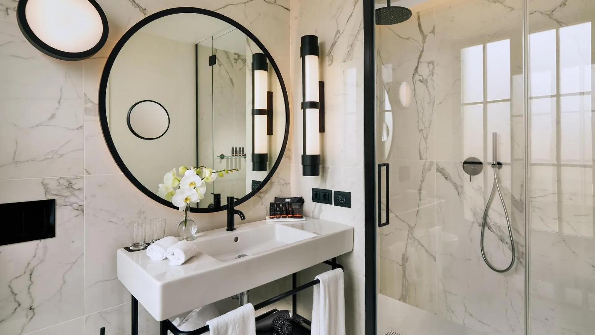 H10 Madison 4* Sup Hotel Barcelona 4*,