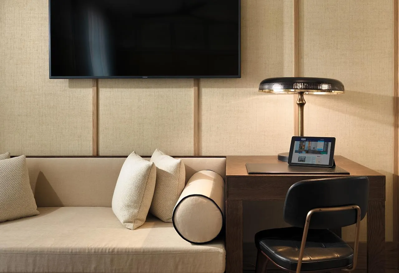 ****  H10 Madison 4* Sup Hotel Barcelona Spain