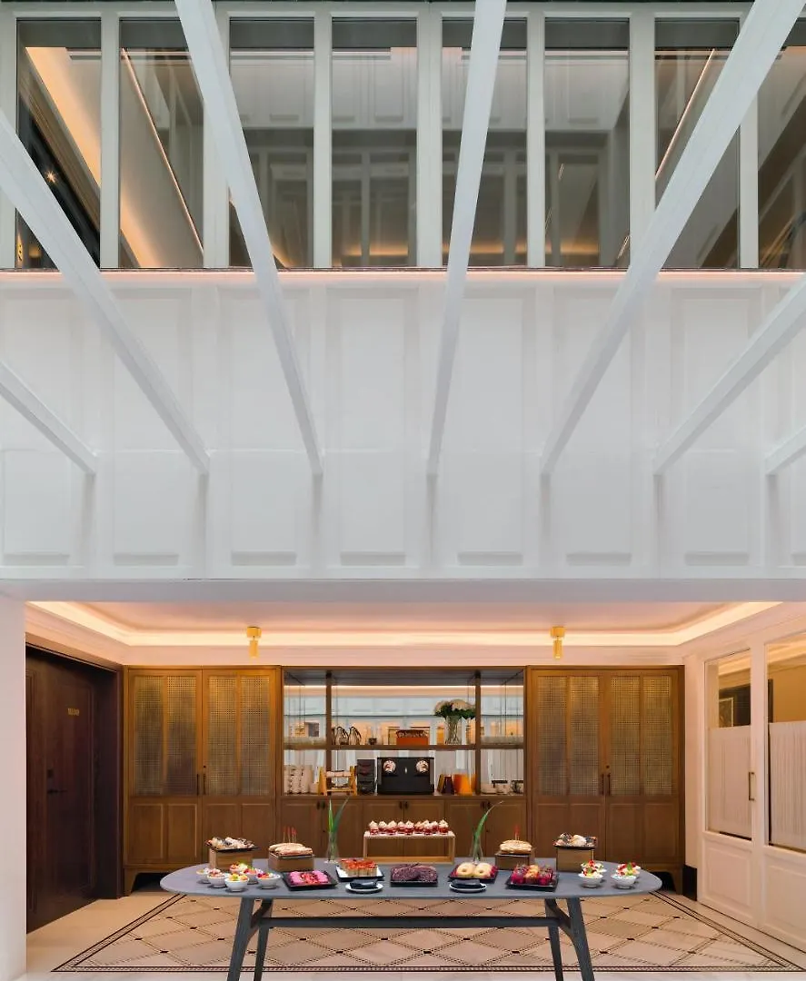 Hotel H10 Madison 4* Sup Barcelona 4*,  Španělsko